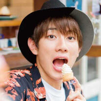 Akazawa Taro